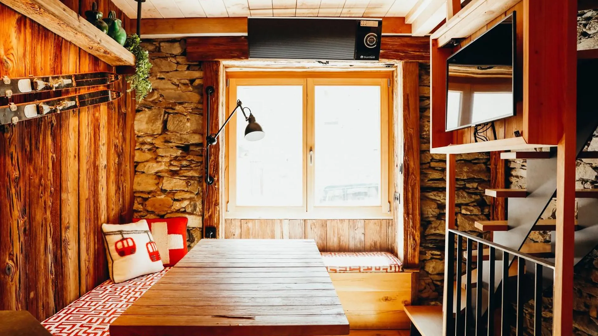 Chalet Des Amis By Lodji Saint-Marcel 0*,